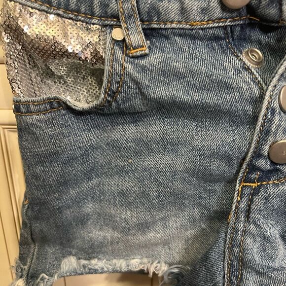 Joe's Jeans Girls' The Blake Cut Off Denim Shorts - Big Kid Sz 10 - Picture 4 of 8